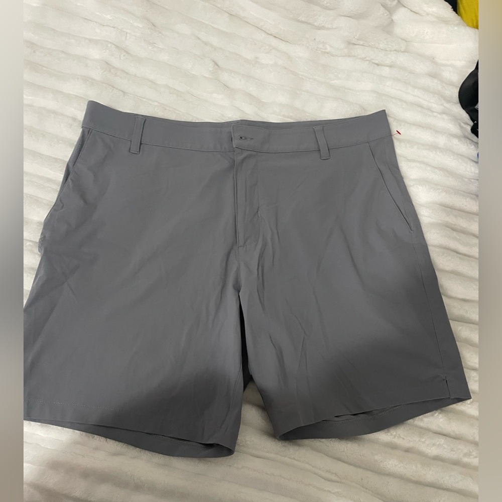 RHONE Men's Gray Performance Hybrid Shorts